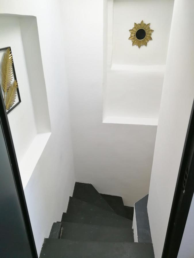 Cocoon Loft - Magnifique Loft Sous Toit, Refait A Neuf, Vues Splendides, Clim, Wifi Apartment Nisa Exterior foto