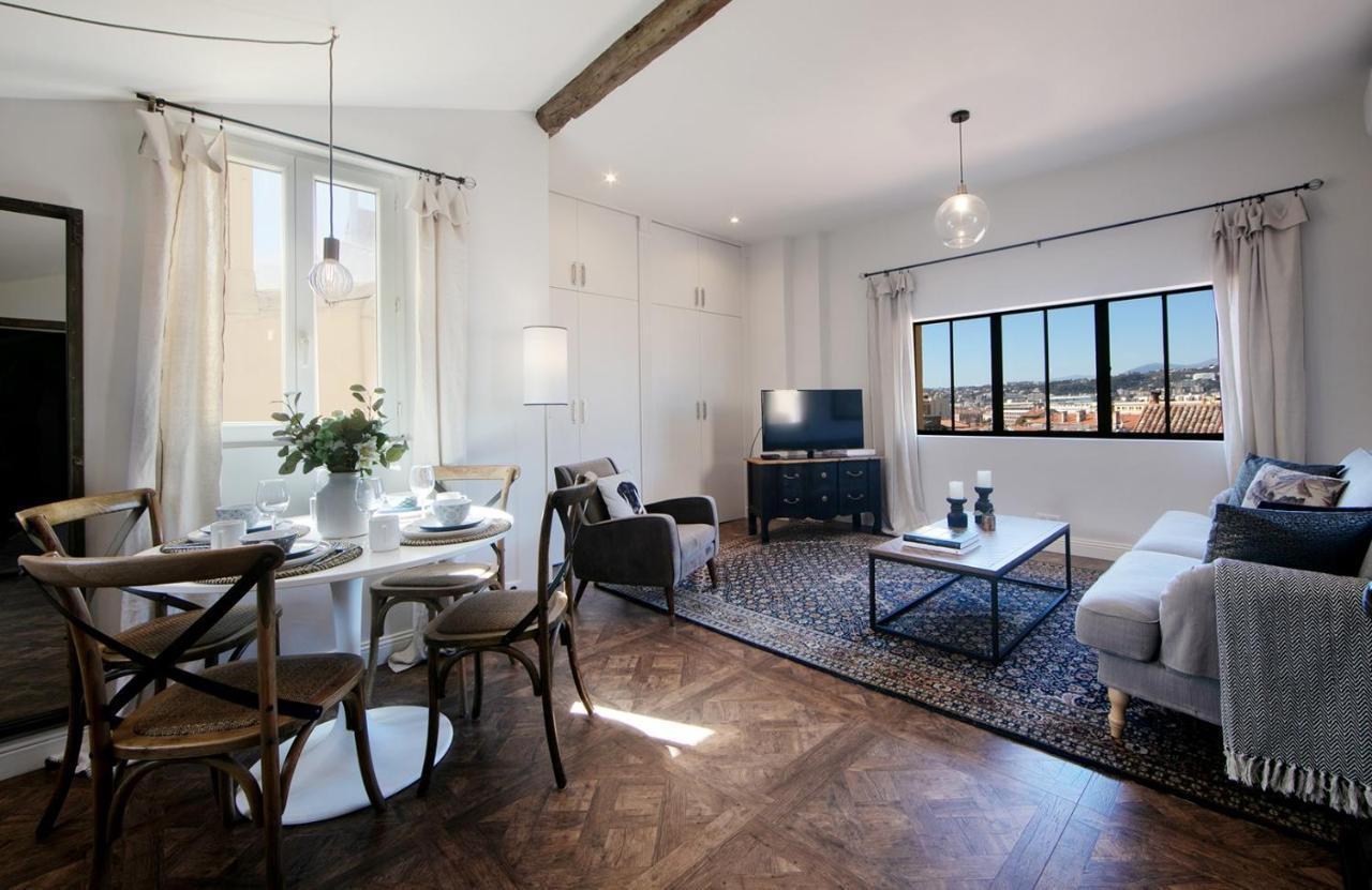 Cocoon Loft - Magnifique Loft Sous Toit, Refait A Neuf, Vues Splendides, Clim, Wifi Apartment Nisa Exterior foto