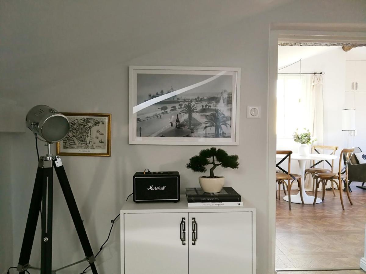 Cocoon Loft - Magnifique Loft Sous Toit, Refait A Neuf, Vues Splendides, Clim, Wifi Apartment Nisa Exterior foto