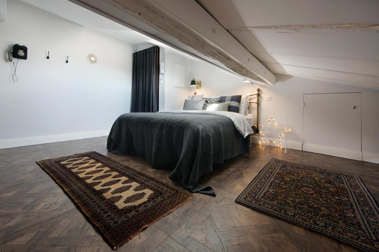 Cocoon Loft - Magnifique Loft Sous Toit, Refait A Neuf, Vues Splendides, Clim, Wifi Apartment Nisa Exterior foto